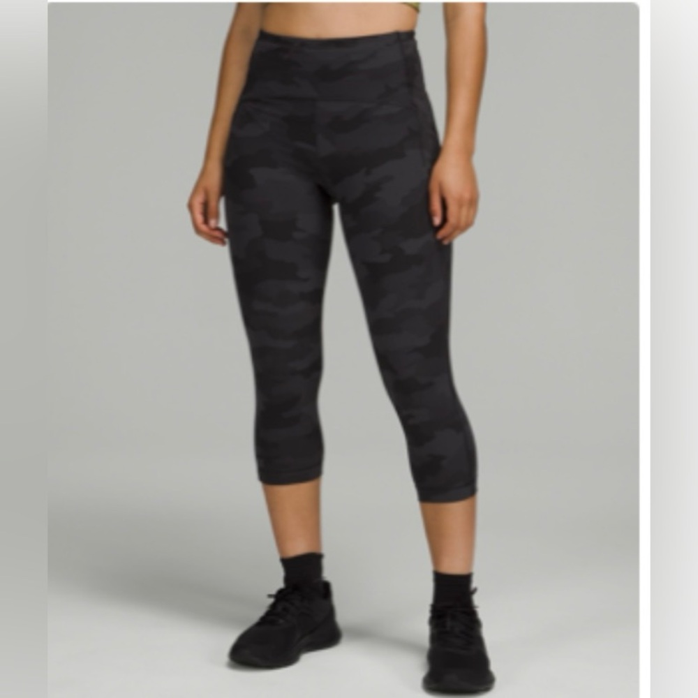 Lululemon Swift Speed High-Rise Crop 21" Pants